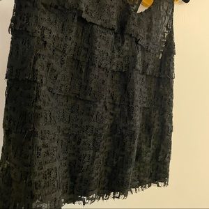 Black tiered geometric tank with zipper